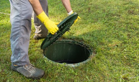 Inspection par caméra de canalisation bouchée par entreprise d'assainissement à Valence